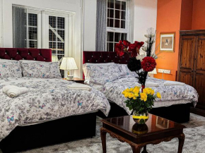 The Trinity Lodge - Self Serviced
